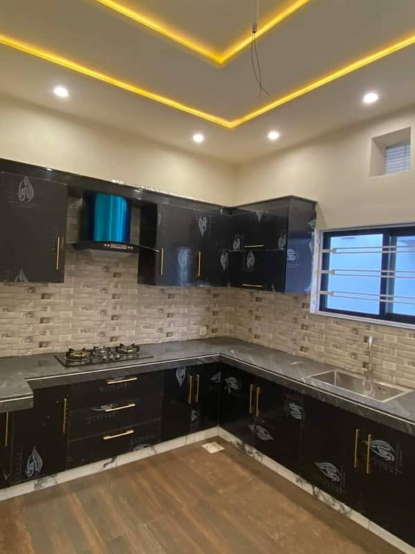 Triple Story 8 Marla house for sale in mumtaz City 15