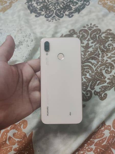 Huawei p20 lite ,honor 9c golden colour 2