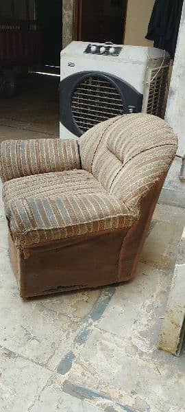 2 single sofa for sale 3