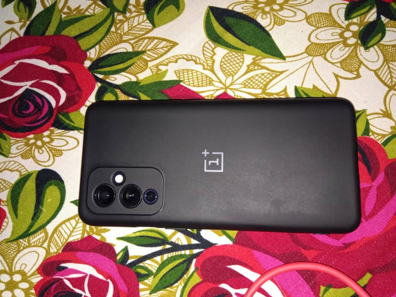 Oneplus 9 8/128 water pack 10/10 11