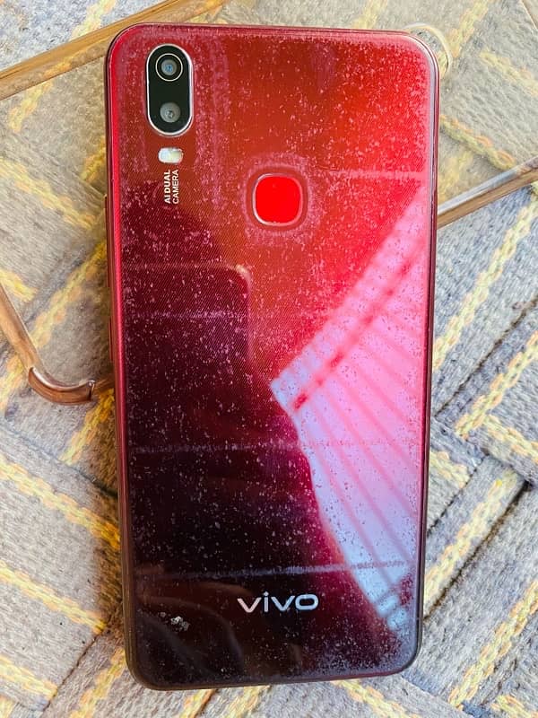 Vivo y11 3