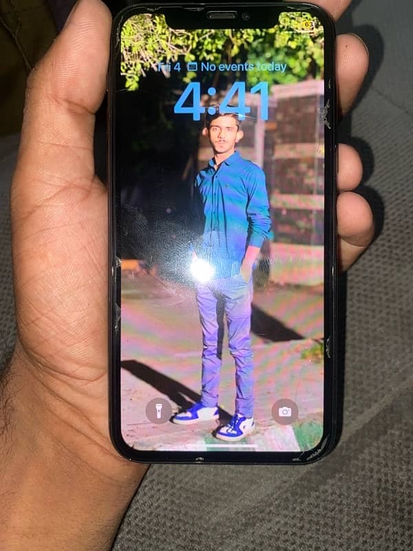 Iphone 11 pro 64 Gb non pta 8