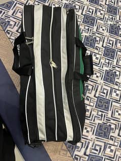 Badminton bag for sale 3 big zippers plus 1 extra accessories zippers