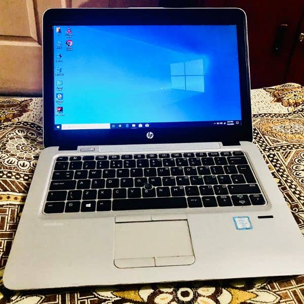 HP core i-5 Elite Book 2