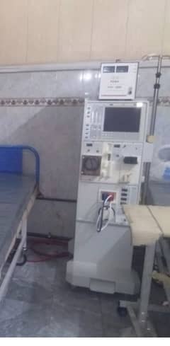 dialysis machines and pts bed 0