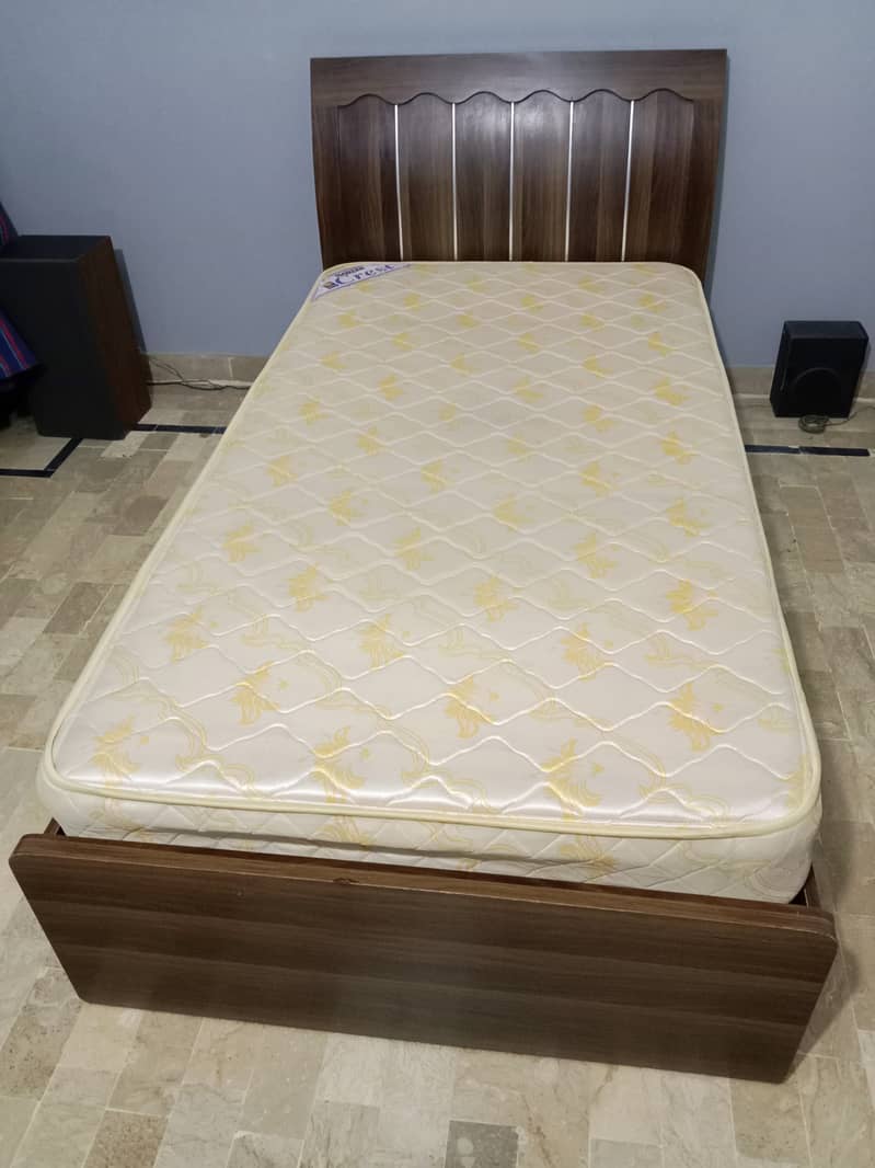 Wooden Single Bed With Spring Mattress In Good Condition 1