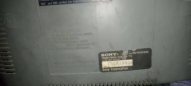 Sony tv 21 inches for sale full ok good condition 8