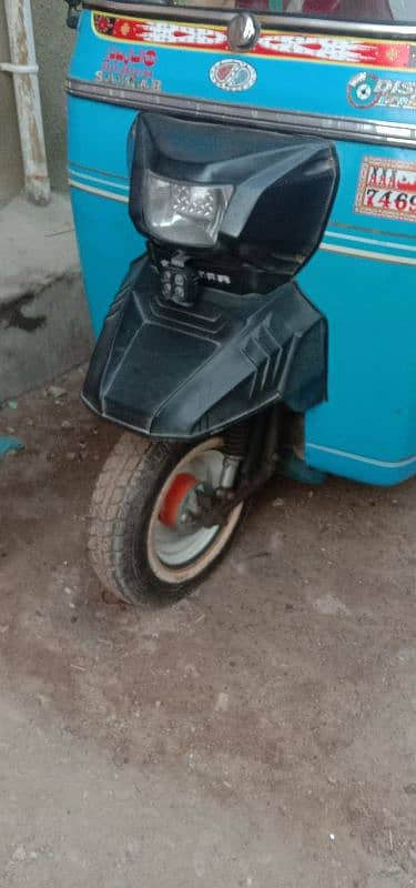 Sazgar Rikshaw 2022 original condition LPG hai,battery 5 month warenty 19