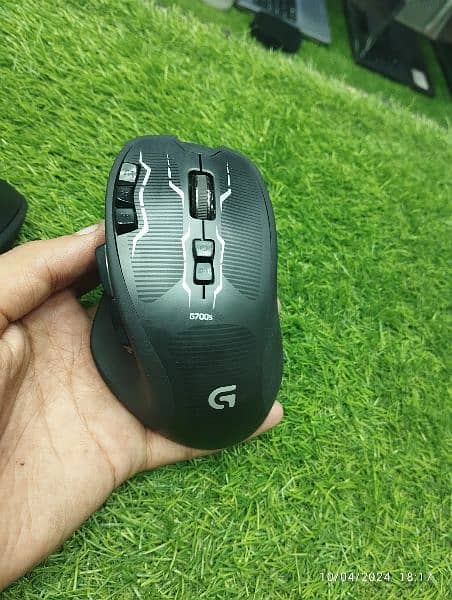 Logitech g700 and g700s gaming mouse 5