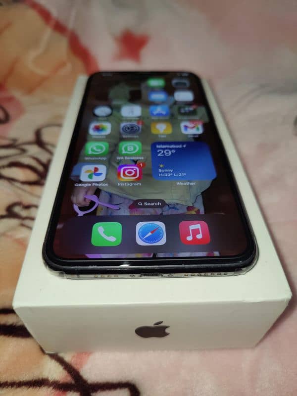 iPhone Xs Max 256 GP Black Gift 3