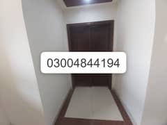 10 MARLA 3 BEDROOM LUXURY FLAT AVAILABLE FOR RENT IN ASKARI 10