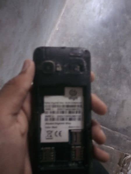 jazz dijit hai not working battery bhi nahi hai only for parts 6