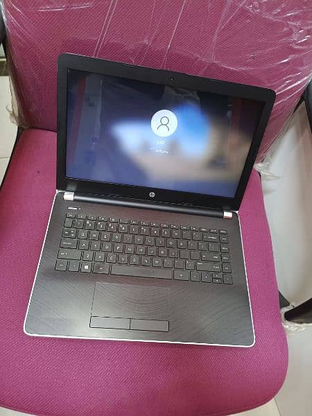 Hp 9th Generation AMD A4 128GB m2 SSD NEw Conditions RAM 4GB DDR4 // 14