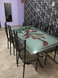 6 Seater Iron Dining Table In Good Condition