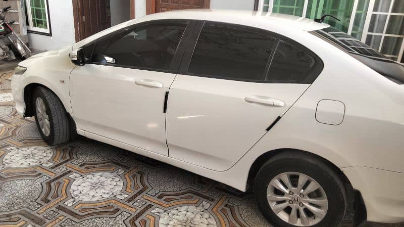 Honda city Aspire 1.5 manual. 18