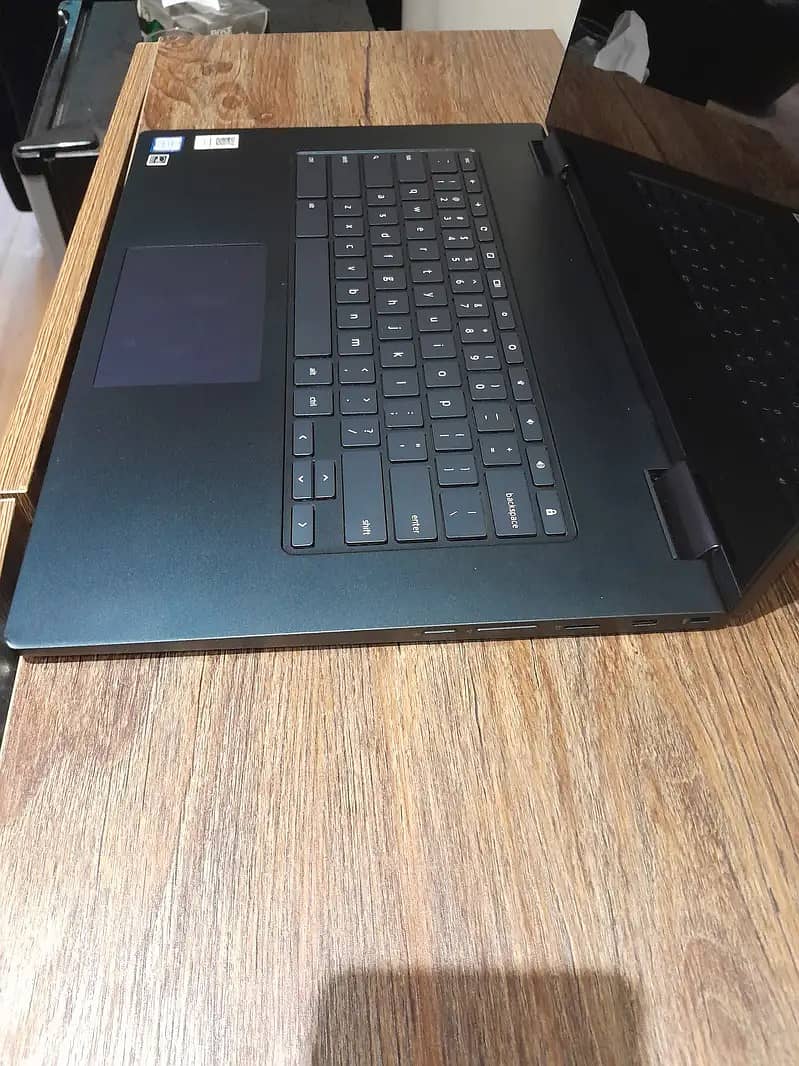 Lenovo Yoga Core i7 8th Gen - RM 8GB-128GB SSD 4