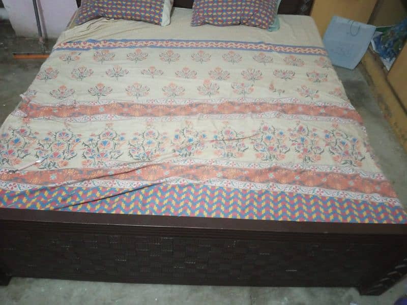 bed without matters contact Whatsapp no 03075543891 2