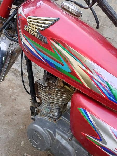 Honda CG 125 2004 model 2