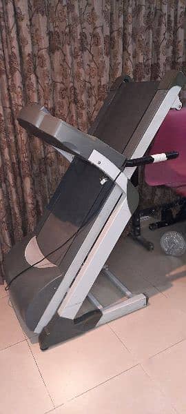 TREADMILL 4