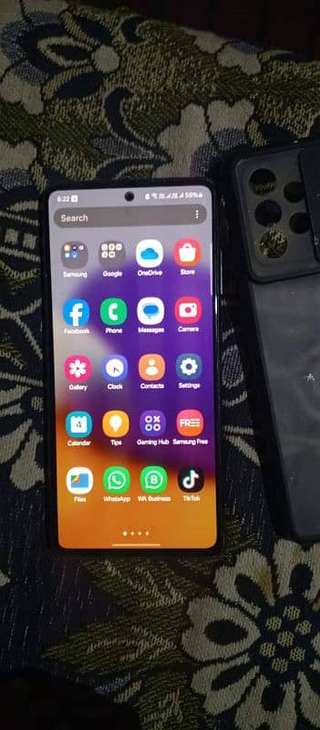 samsung a72 All ok 8 Gb original box charger Sath Hai 3