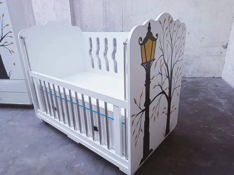 Baby cot | baby bed | wooden cot | kids bed | kids crib coat | 2 BY 4 0