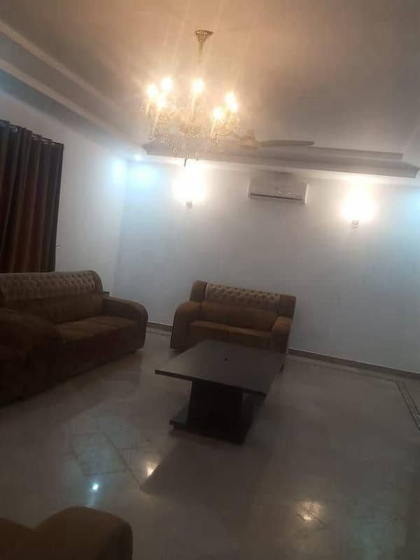 1 Kanal Furnished House Lower Portion For Rent in DHA Phase 7 Reasonable Rent 2