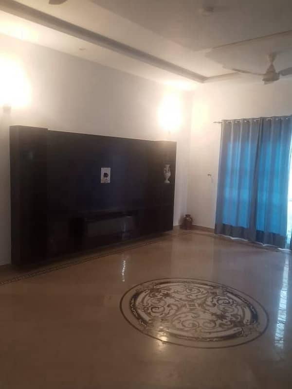 1 Kanal Furnished House Lower Portion For Rent in DHA Phase 7 Reasonable Rent 12