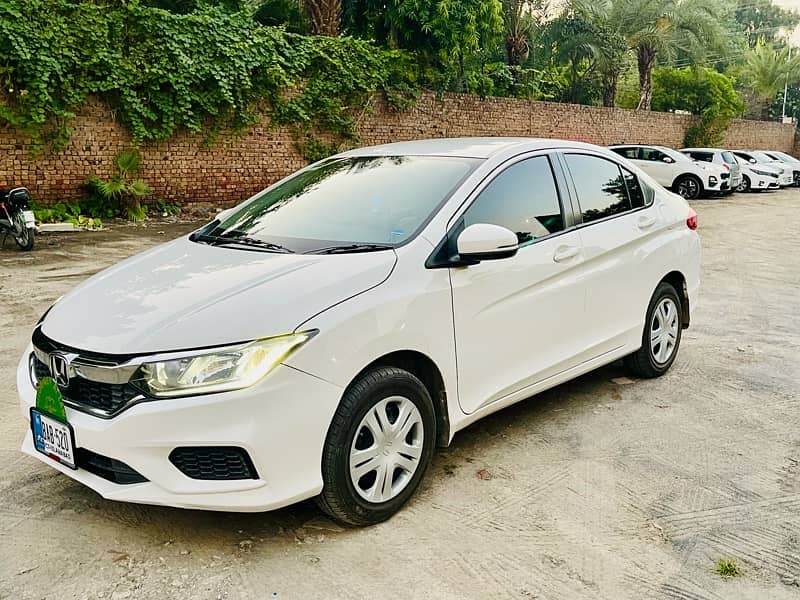 Honda City IVTEC 2022 1.2 M/T 2