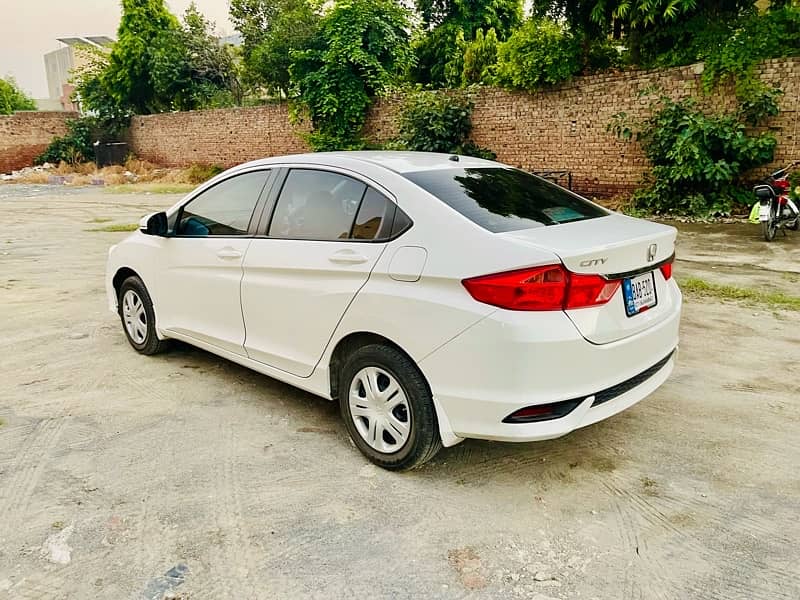 Honda City IVTEC 2022 1.2 M/T 5