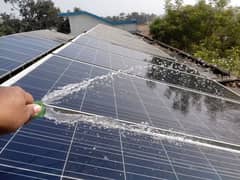 clean solar pannel