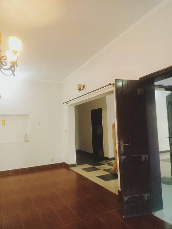 10 Marla 3 Bed House For Rent In Askari 11 Lahore 22