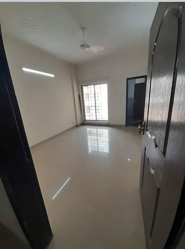 5 Marla 2 Bedroom attach bathroom Flat For Rent In Askari 11 11