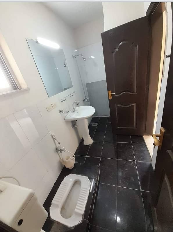 5 Marla 2 Bedroom attach bathroom Flat For Rent In Askari 11 12