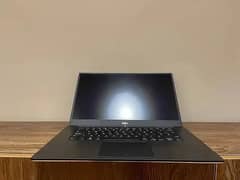 Dell Precision 5530 Core i7-8th Gen - Nvidia Quadro P1000 4 GB Dedica