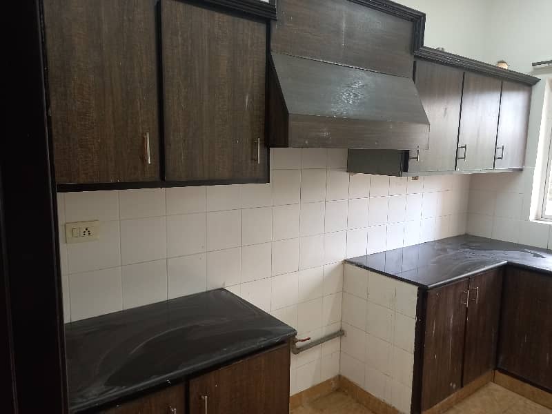 5 Marla 2 Bedroom attach bathroom Flat For Rent In Askari 11 2