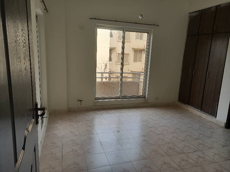 5 Marla 2 Bedroom attach bathroom Flat For Rent In Askari 11 7