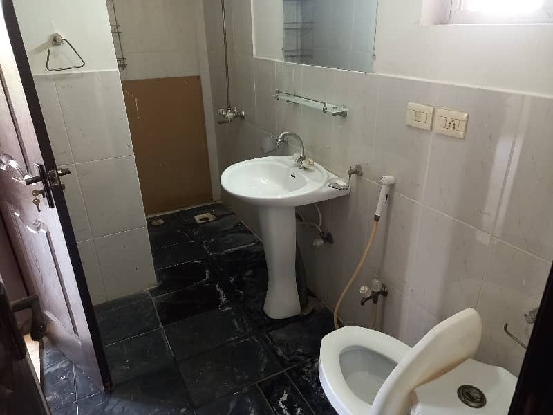 5 Marla 2 Bedroom attach bathroom Flat For Rent In Askari 11 13