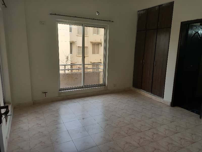 5 Marla 2 Bedroom attach bathroom Flat For Rent In Askari 11 6