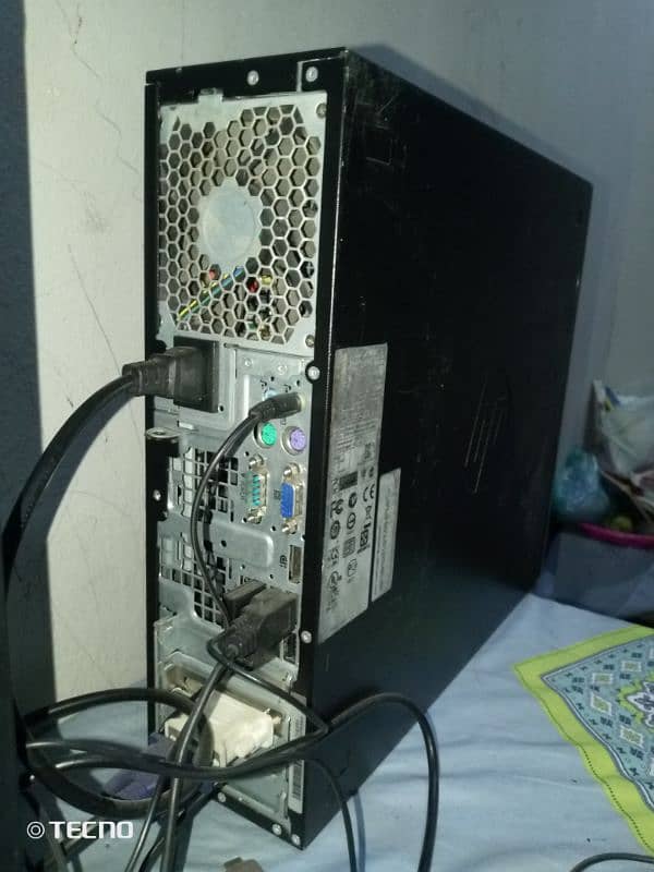 hp small factor 8200. desktop gaming pc 1