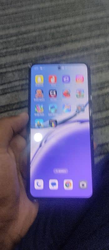 OPPO Reno F12 1