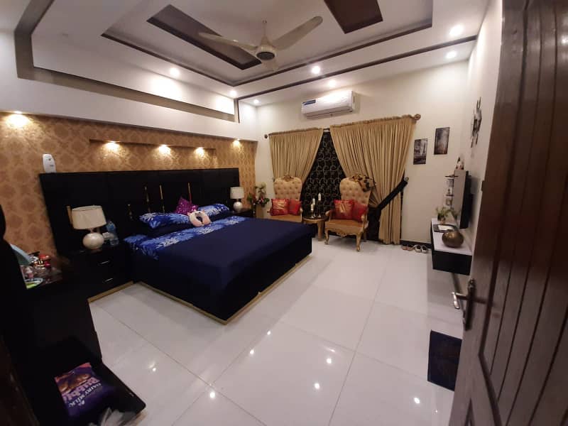 1Kanal Most Beautiful House Available For Sale DHA Phase 5 2