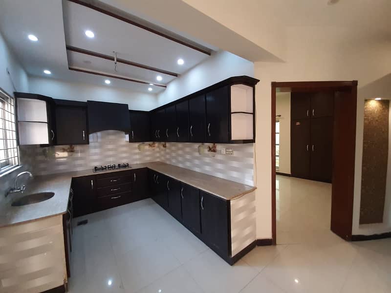 1Kanal Most Beautiful House Available For Sale DHA Phase 5 5