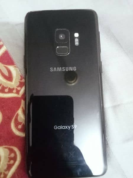 Samsung Galaxy S9.64GB 2