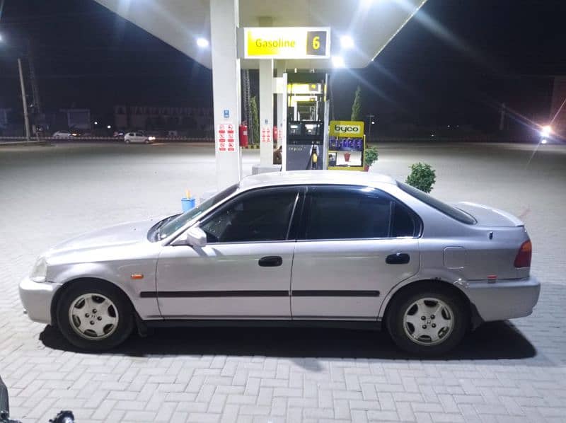 Honda Civic VTi 1999 3