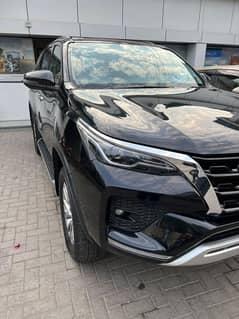 Toyota Fortuner 2021 0