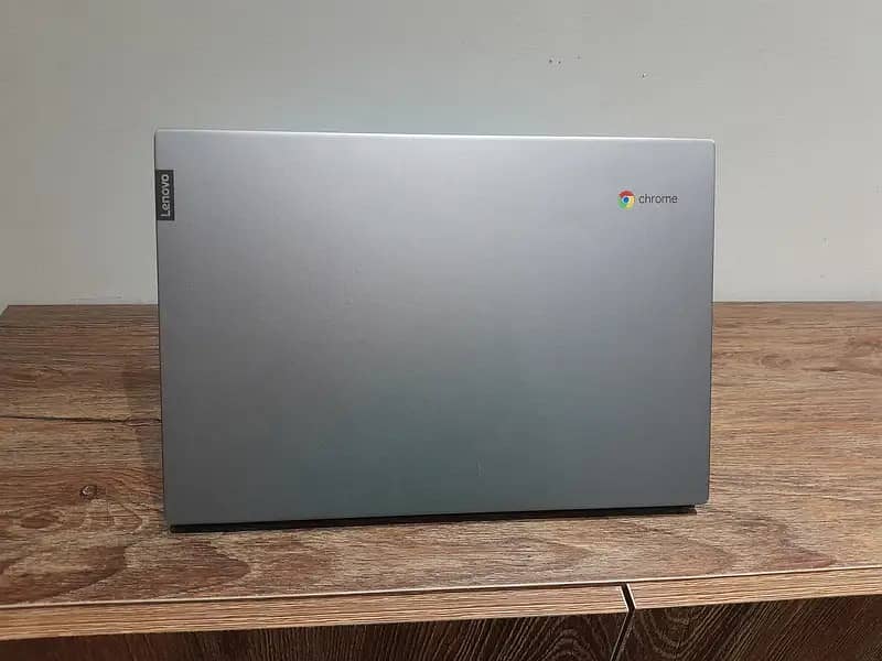 Lenovo Chromebook 14E - Ram 4 GB - SSD 32 GB - LED 14.0" 0