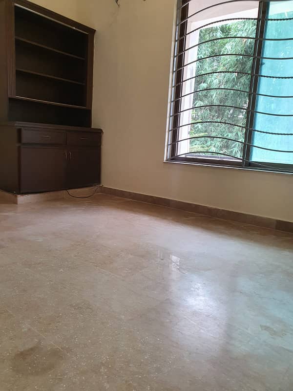 F10 Markaz Prime Living Location 2 Beds Upper Portion Of Rent 11