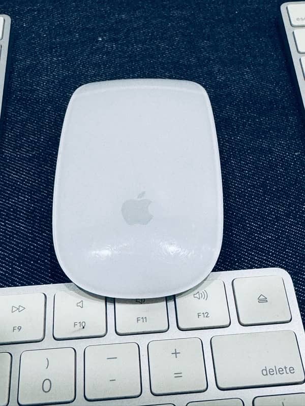 Apple Magic 2 Mouse & Keyboard Rechargeable Bluetooth Wireless 13