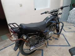 Suzuki GS 150 MODEL 2017 0