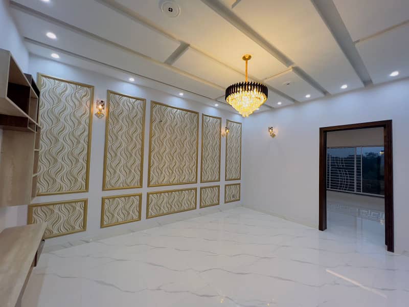 BRAND NEW 10 MARLA HOUSE FOR RENT IN BAHRIA TOWN LAHORE 5